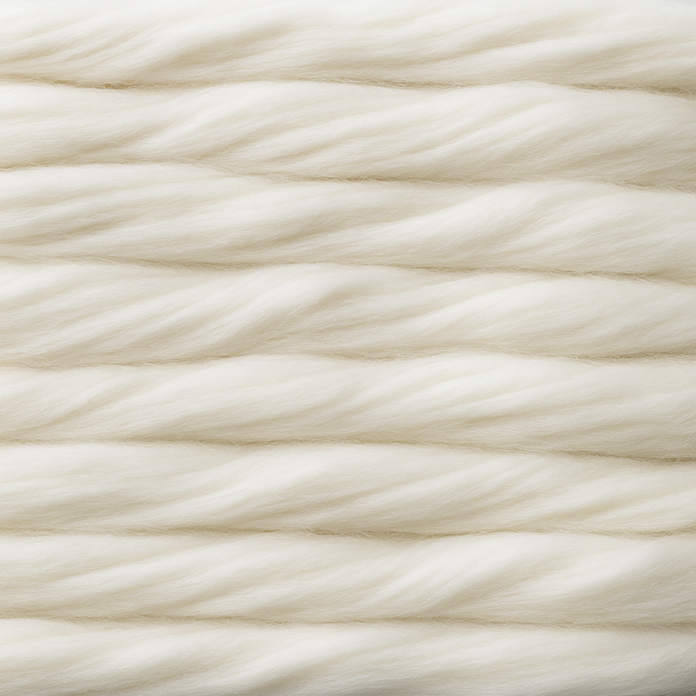 Parallel strands of Merino combed top—clean prep, low veg matter, and consistent diameter for reliable spinning results.