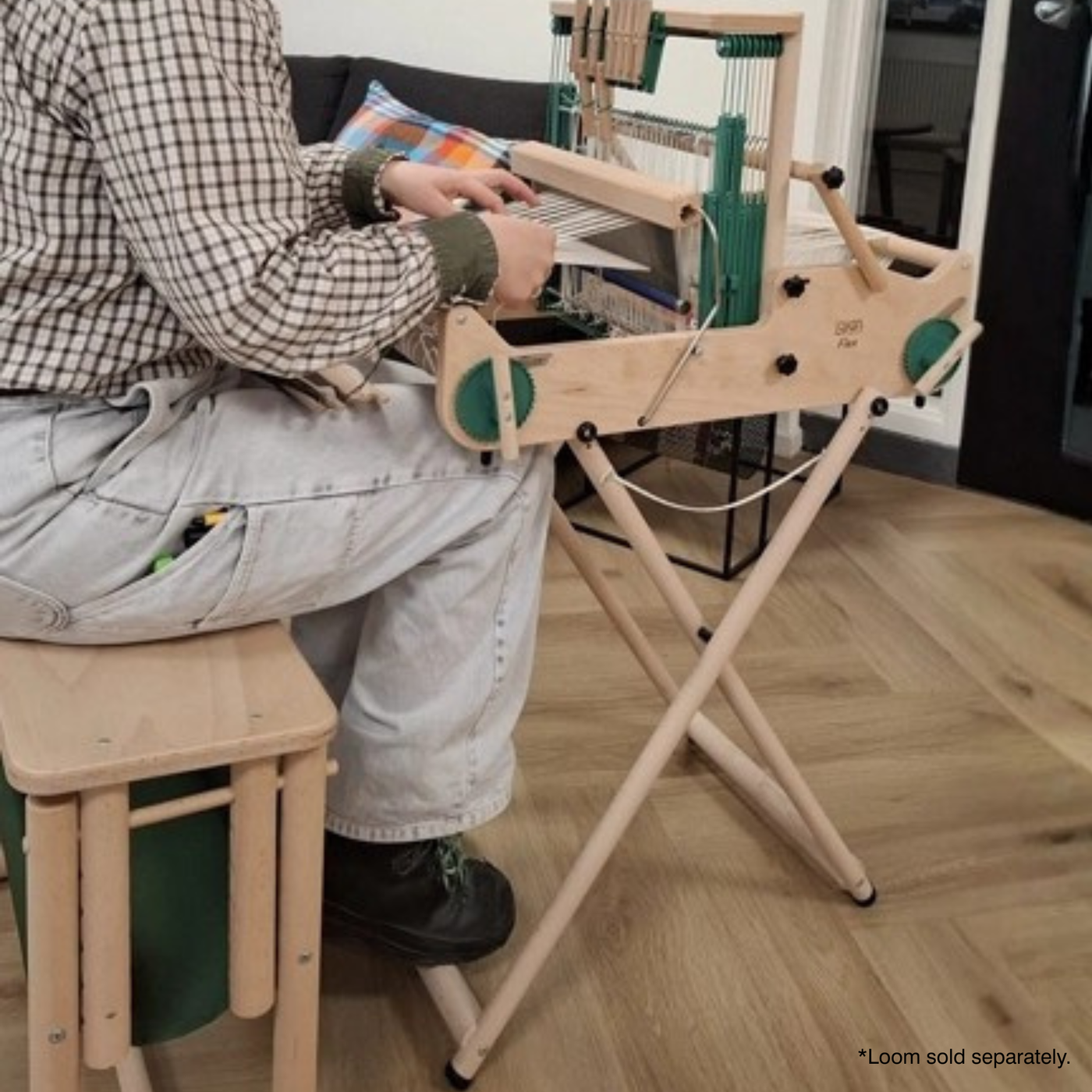 Lojan Flex Loom Stand