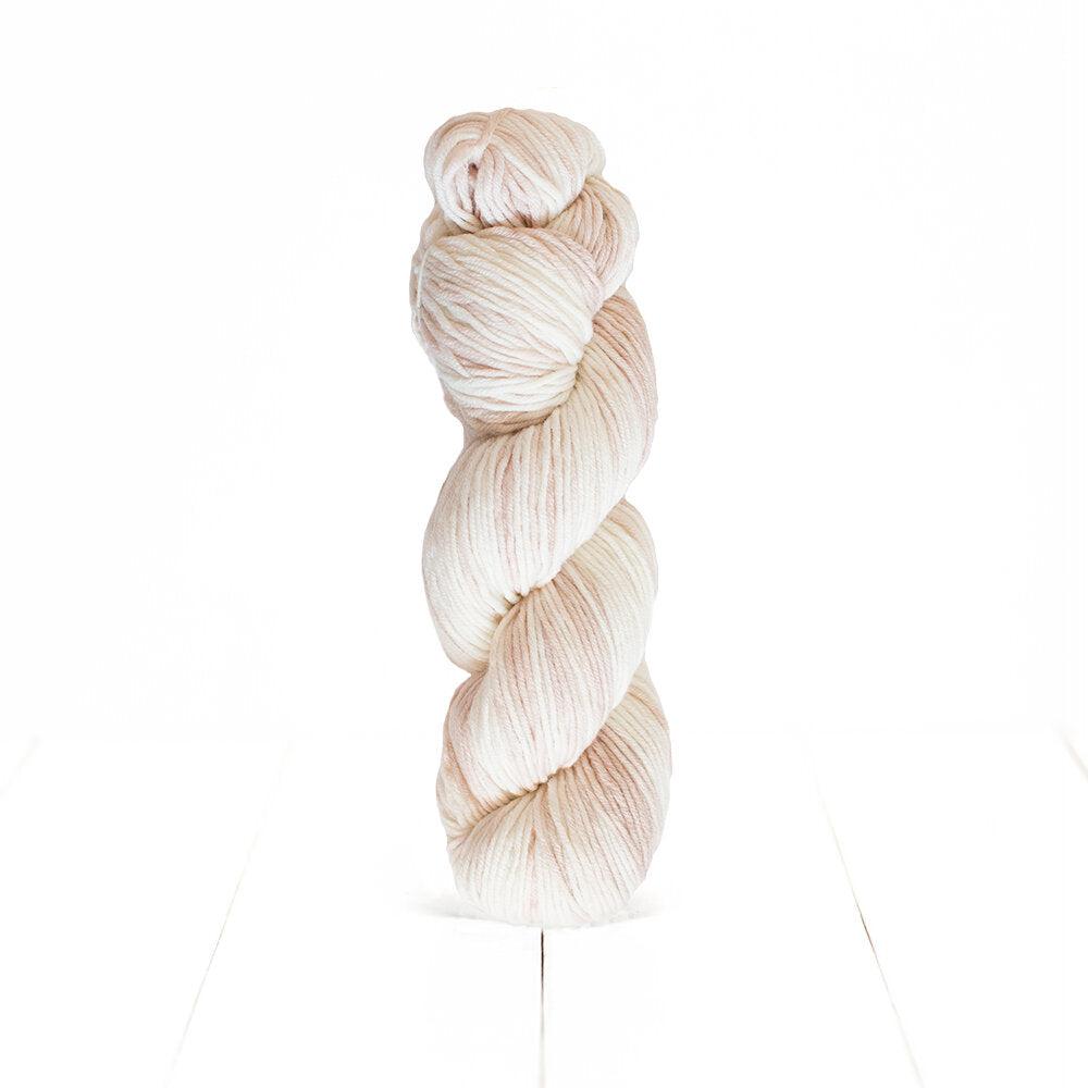 Monokrom Worsted Weight Yarn | 100% Extrafine Superwash Merino-Yarn-Urth Yarns-4067-Revolution Fibers