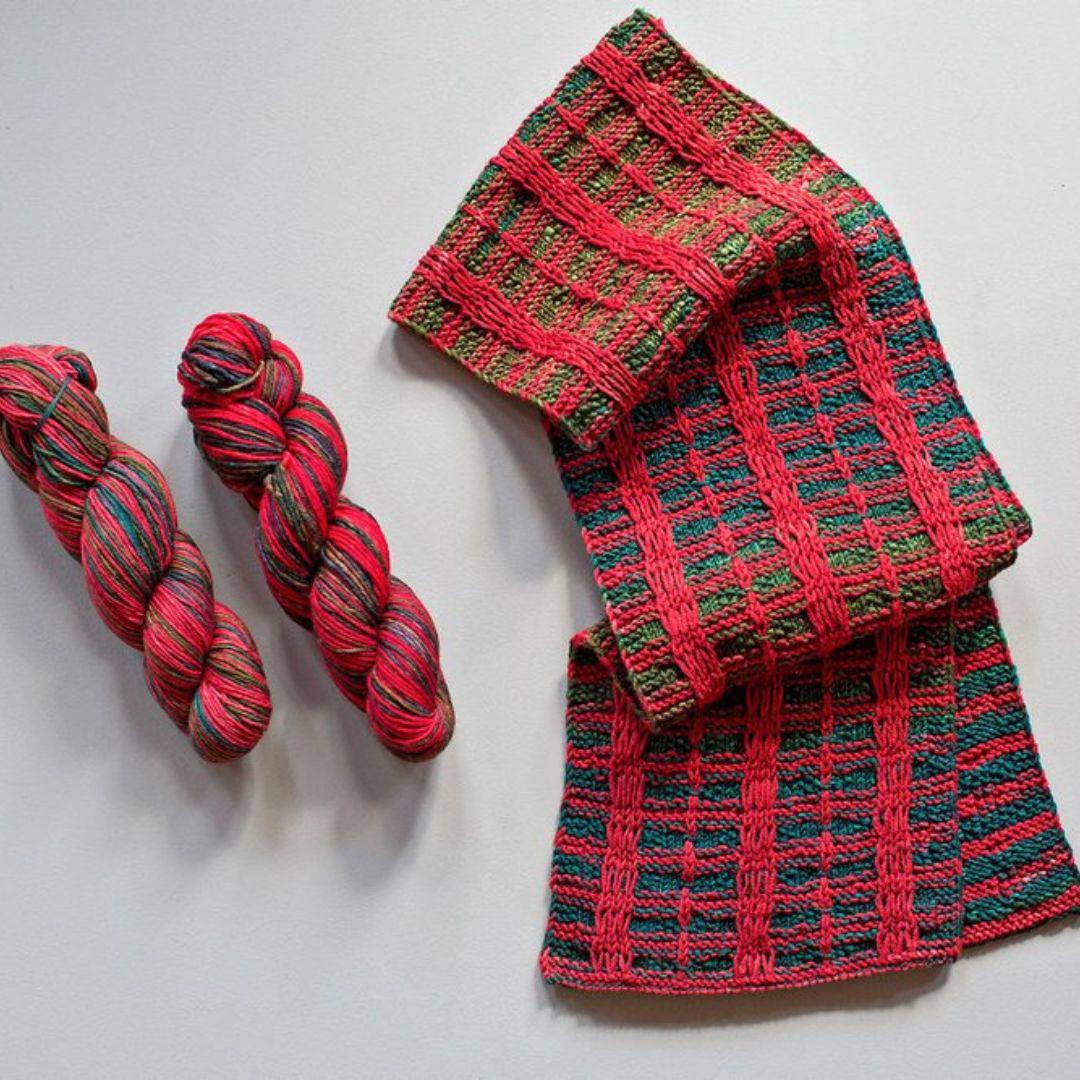 Yule Plaid Holiday Scarf Kit 2